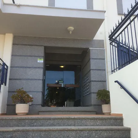 In Lagos...your Secret Апартаменты *